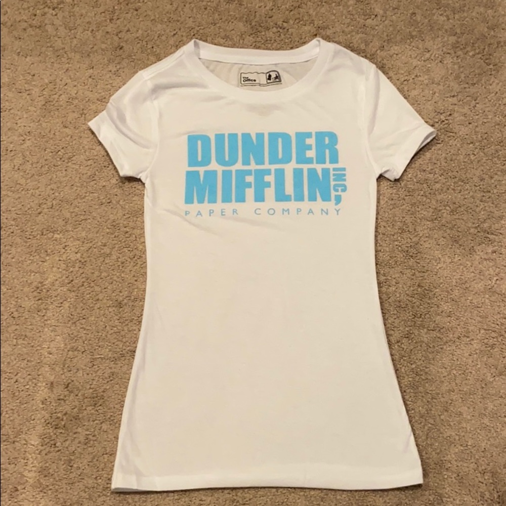 NWOT Dundee Mifflin tee